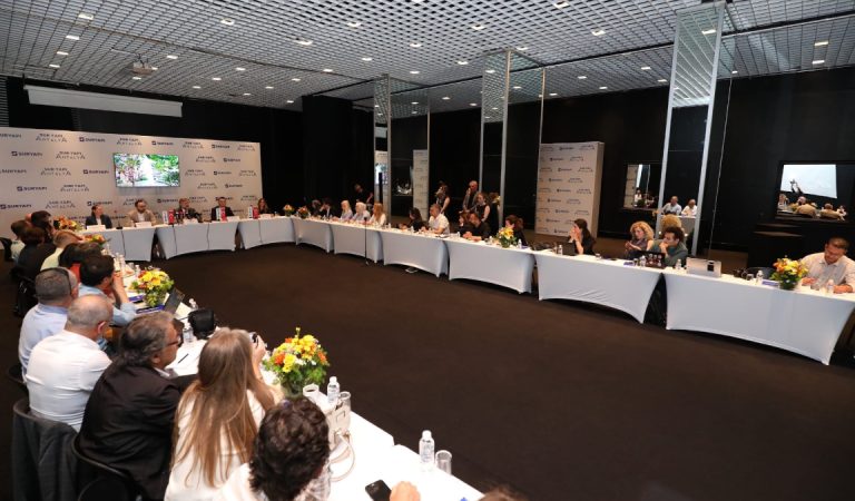 Mega proje hayata geçti: Sur Yapı Antalya’da 25 bin kişi yaşıyor