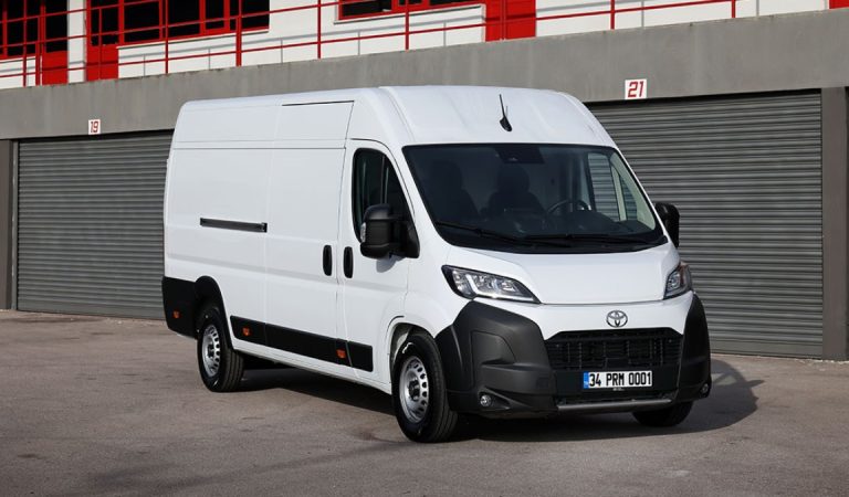Toyota PROACE MAX, Türkiye’de satışa çıktı: İşte fiyatı